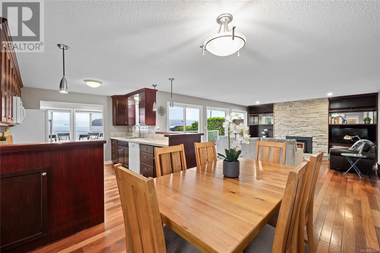 2645 Randle Rd, Nanaimo