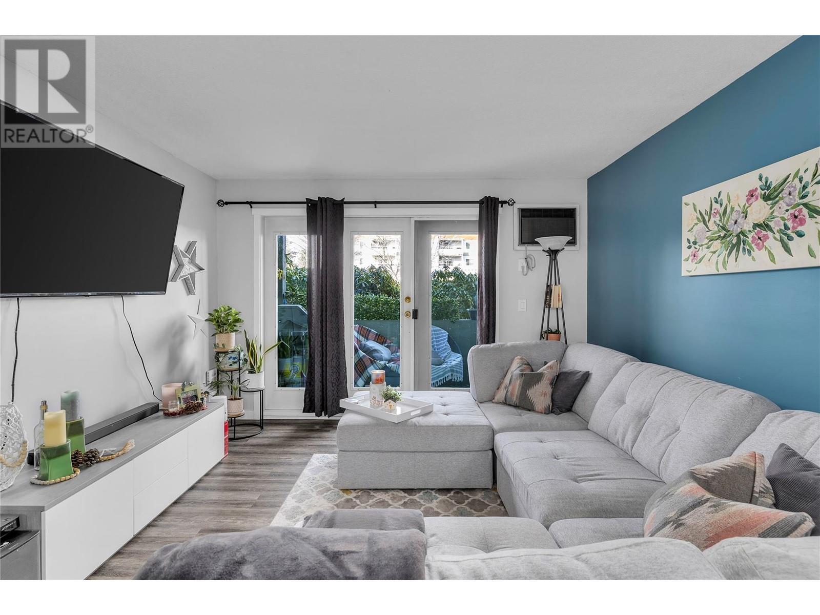 103 3175 De Montreuil Court, Kelowna