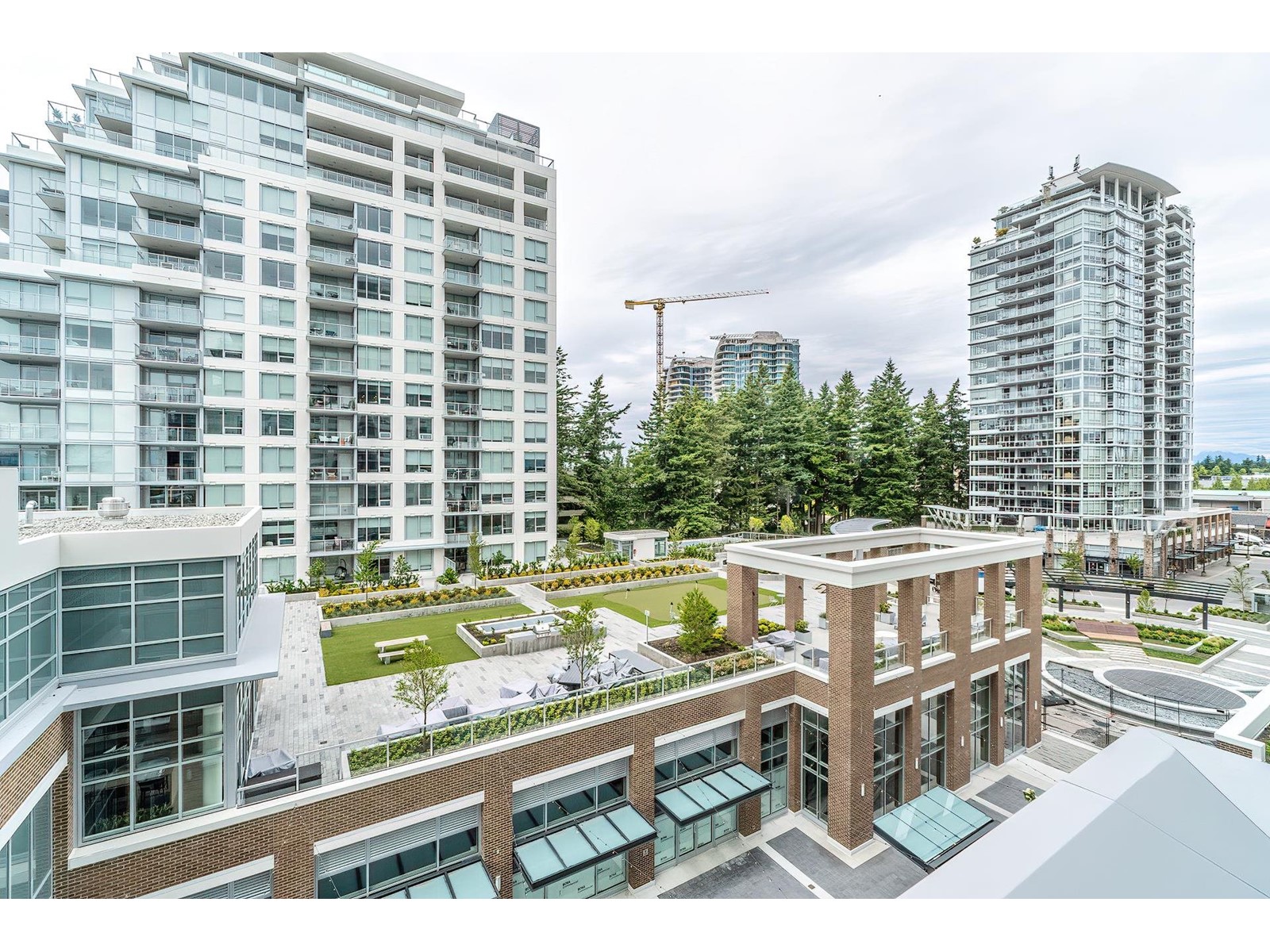 404 1441 JOHNSTON ROAD, White Rock real estate listing R2969237