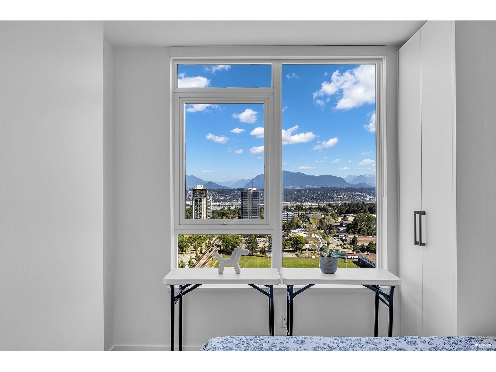 Photo 18 of 2202 13428 105 Avenue, Surrey BC