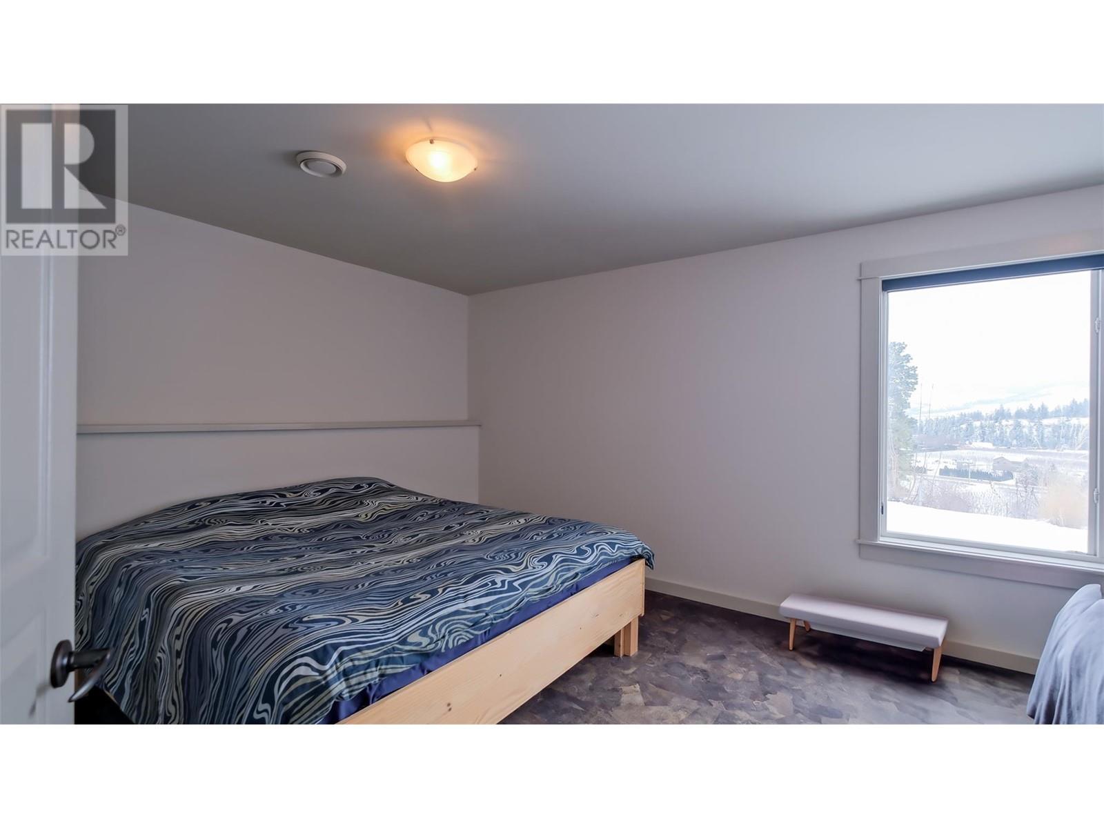  2377 Silver Place, Kelowna