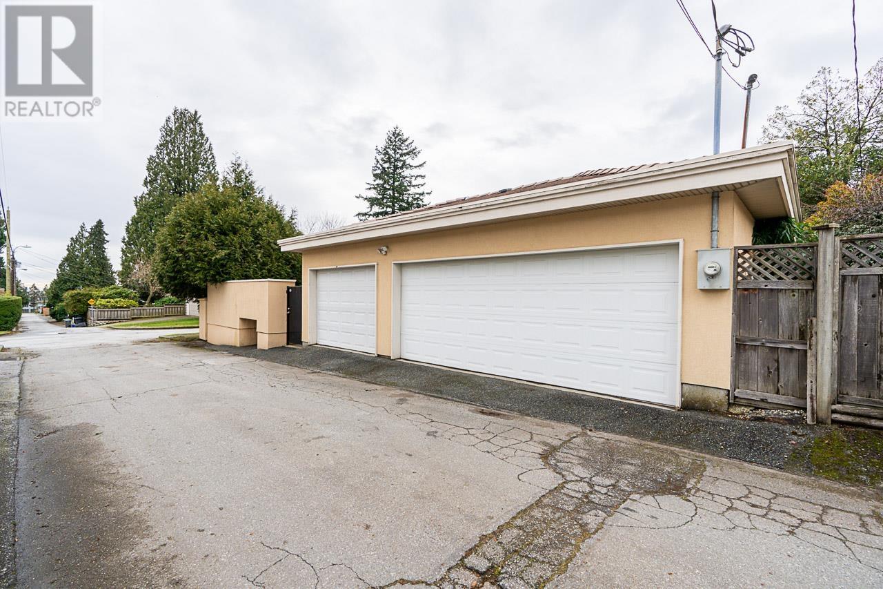 823 W 52ND AVENUE, Vancouver