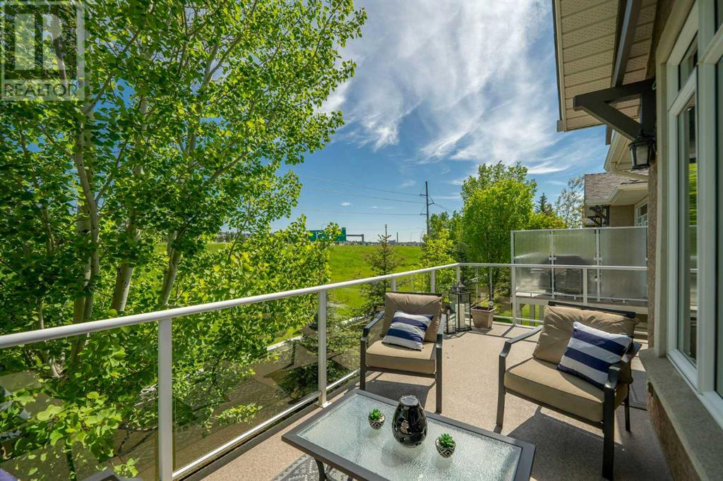 Single Family House Bi-level for Sale in  Discovery Woods Villas SW Discovery Ridge Calgary 