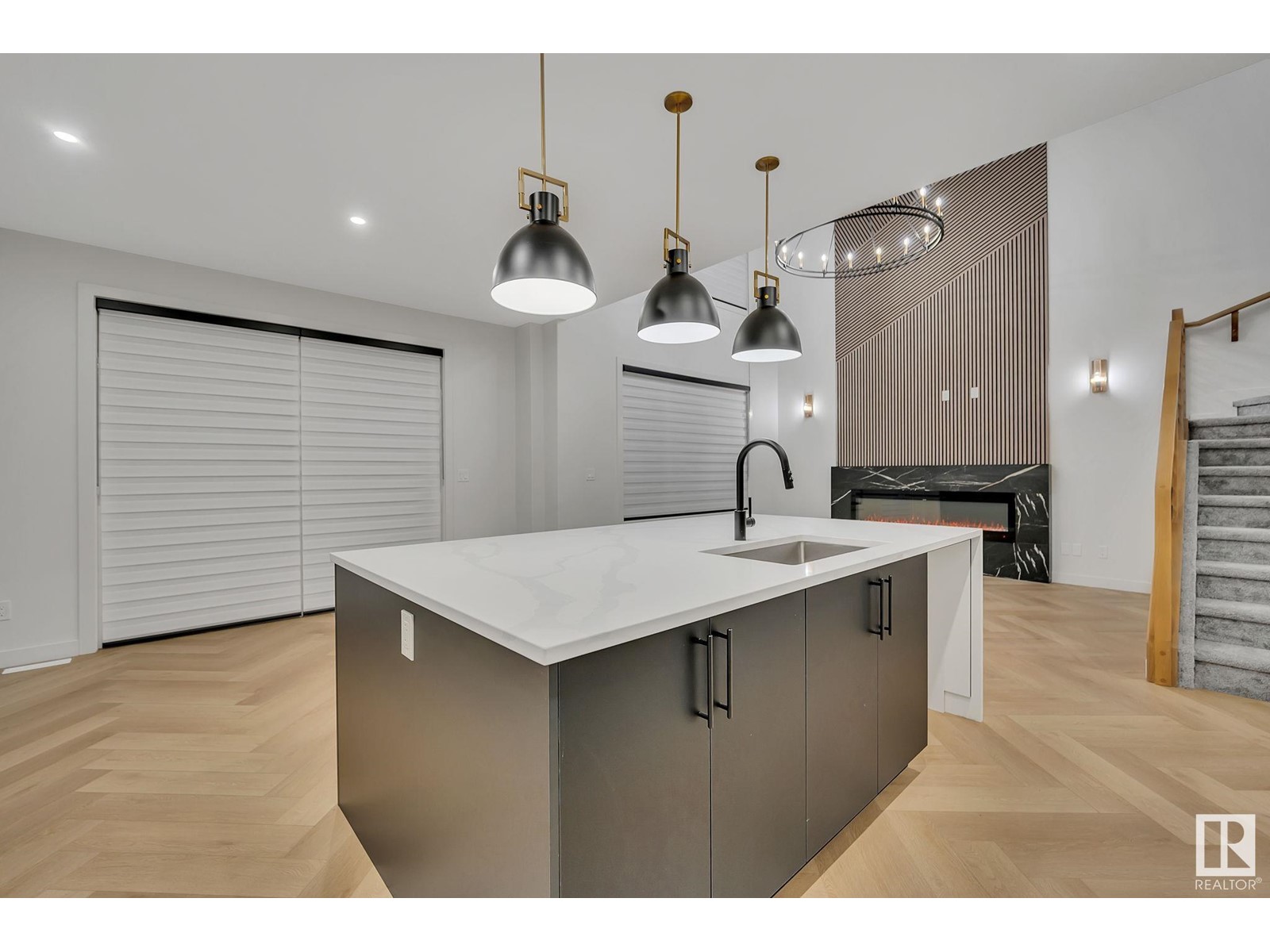 5453 Kootook RD SW, Edmonton