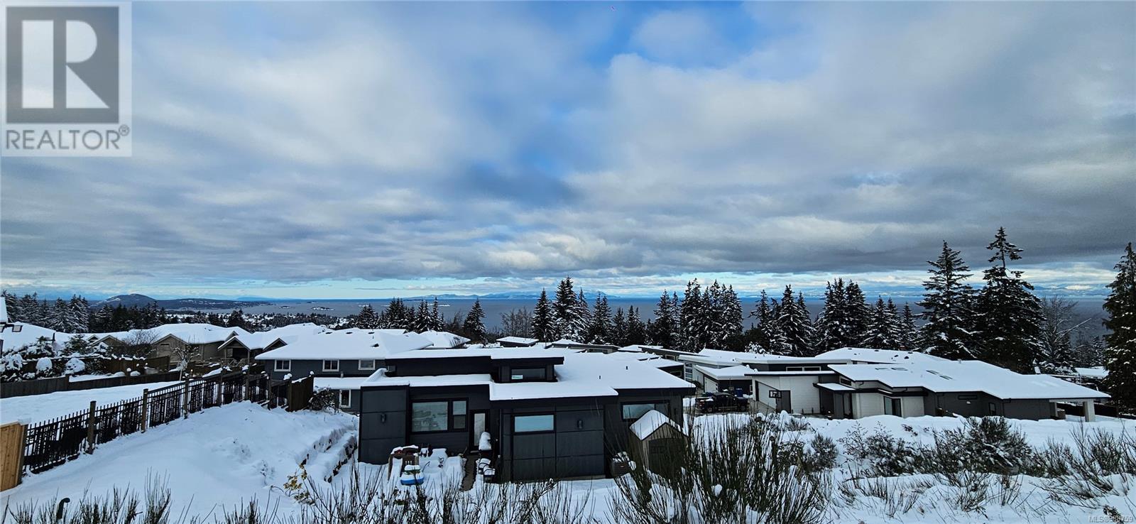 156 Hawk Point Rd, Nanaimo real estate listing 988759
