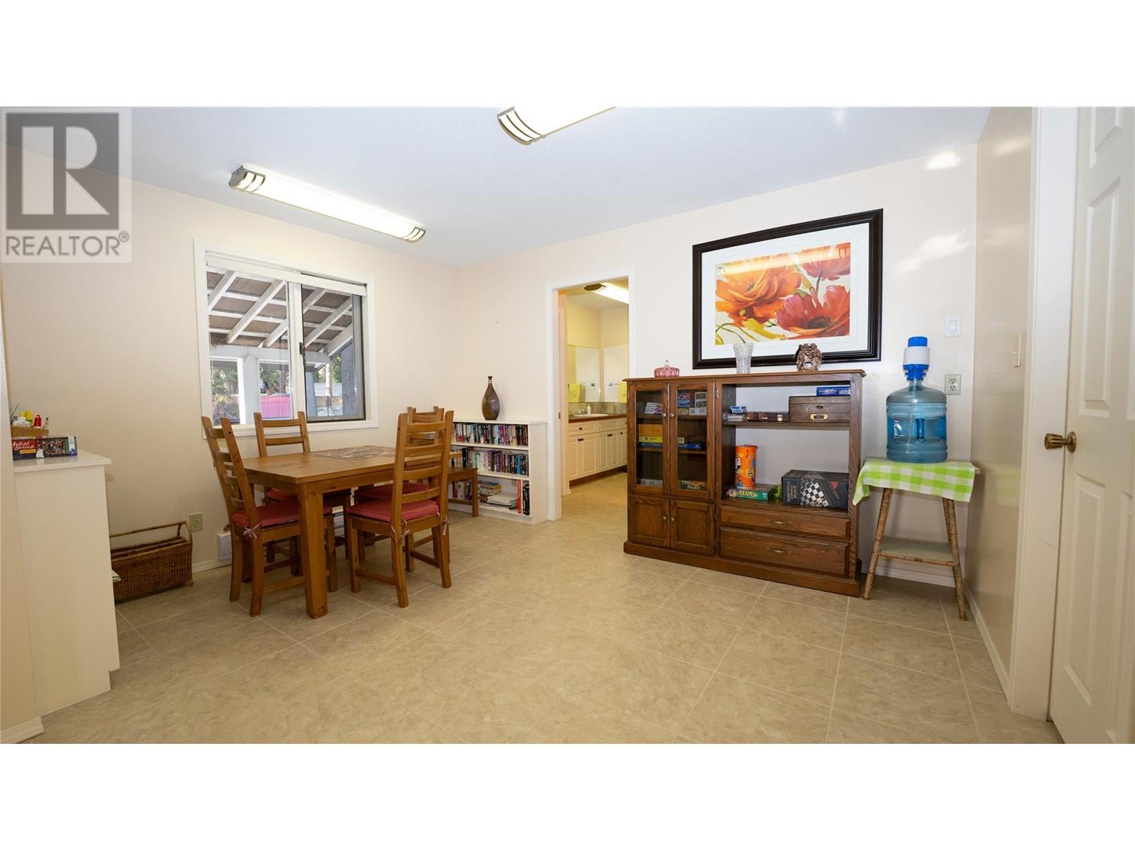  6807 Squilax - Anglemont Road, Magna Bay