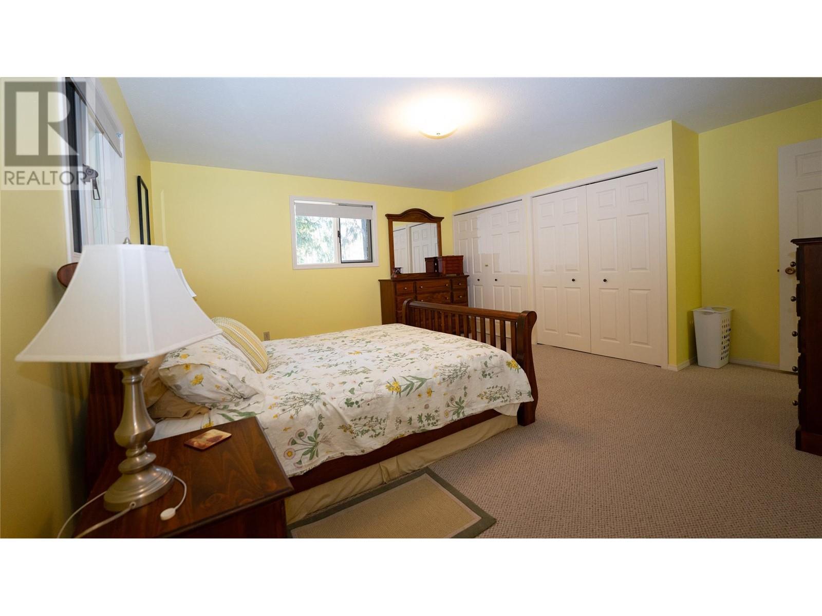  6807 Squilax - Anglemont Road, Magna Bay