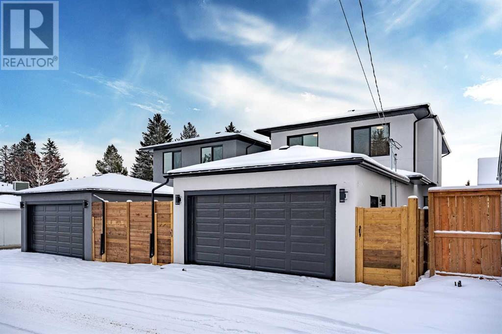 Single Family House for Sale in  Collingwood Place NW Collingwood Calgary 