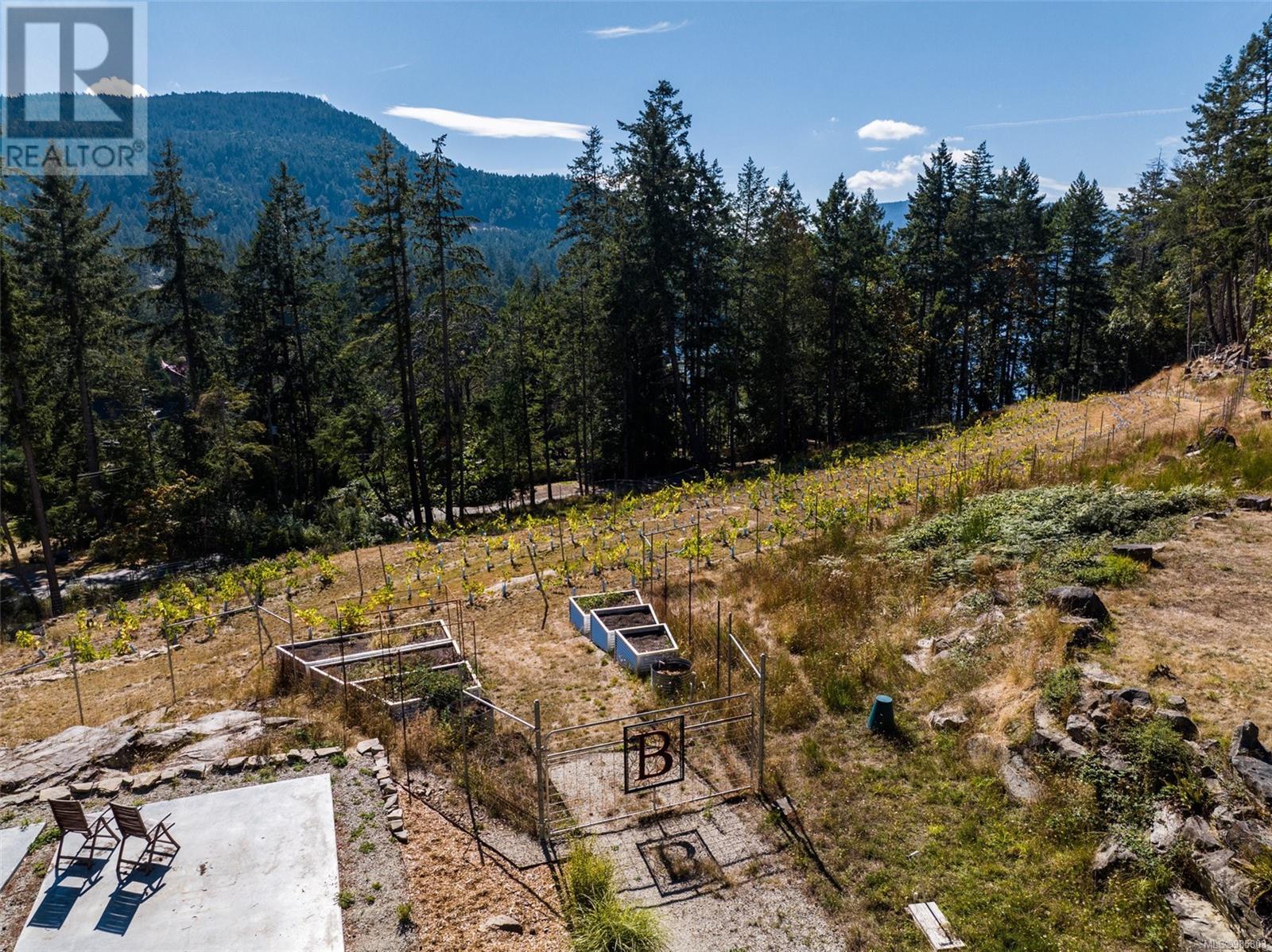 400 Baker Rd, Salt Spring