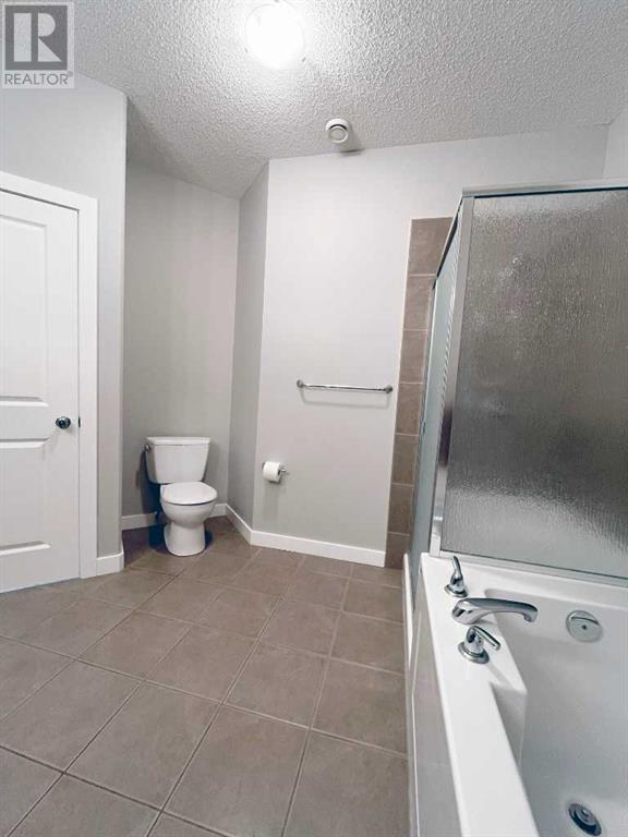 Single Family House High rise for Sale in   Inglewood Park SE Inglewood Calgary 