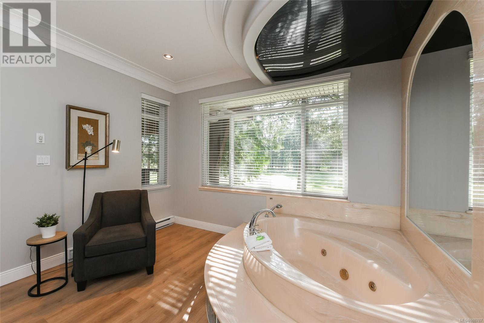 905/906 D 366 Clubhouse Dr, Courtenay real estate listing 988787