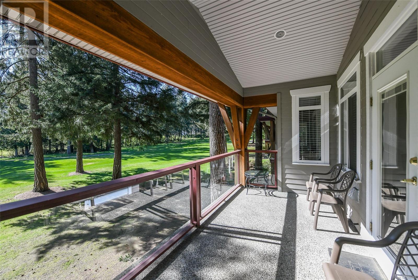 905/906 D 366 Clubhouse Dr, Courtenay real estate listing 988787