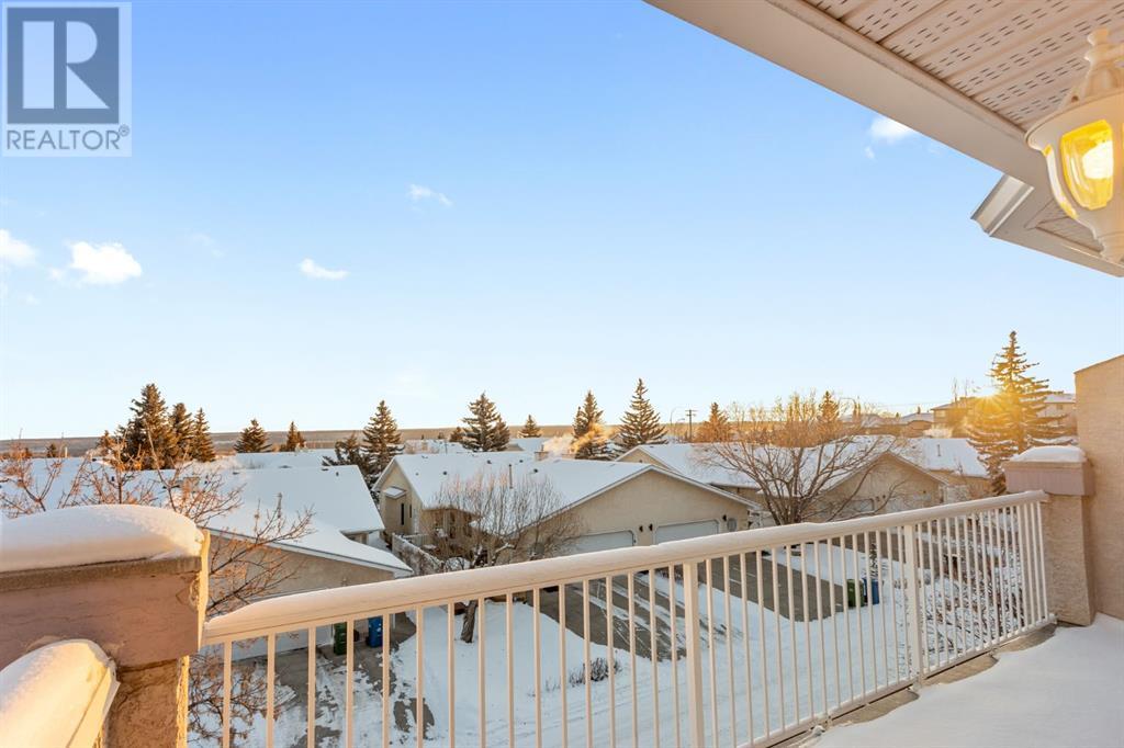 Single Family House Bungalow for Sale in  Sierra Morena Green SW Signal Hill Calgary 