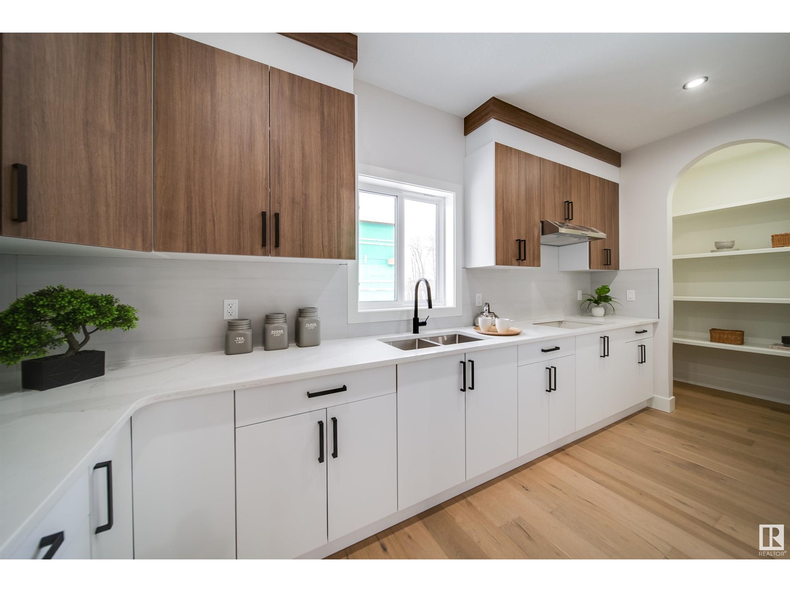 4003 GINSBURG CR NW, Edmonton