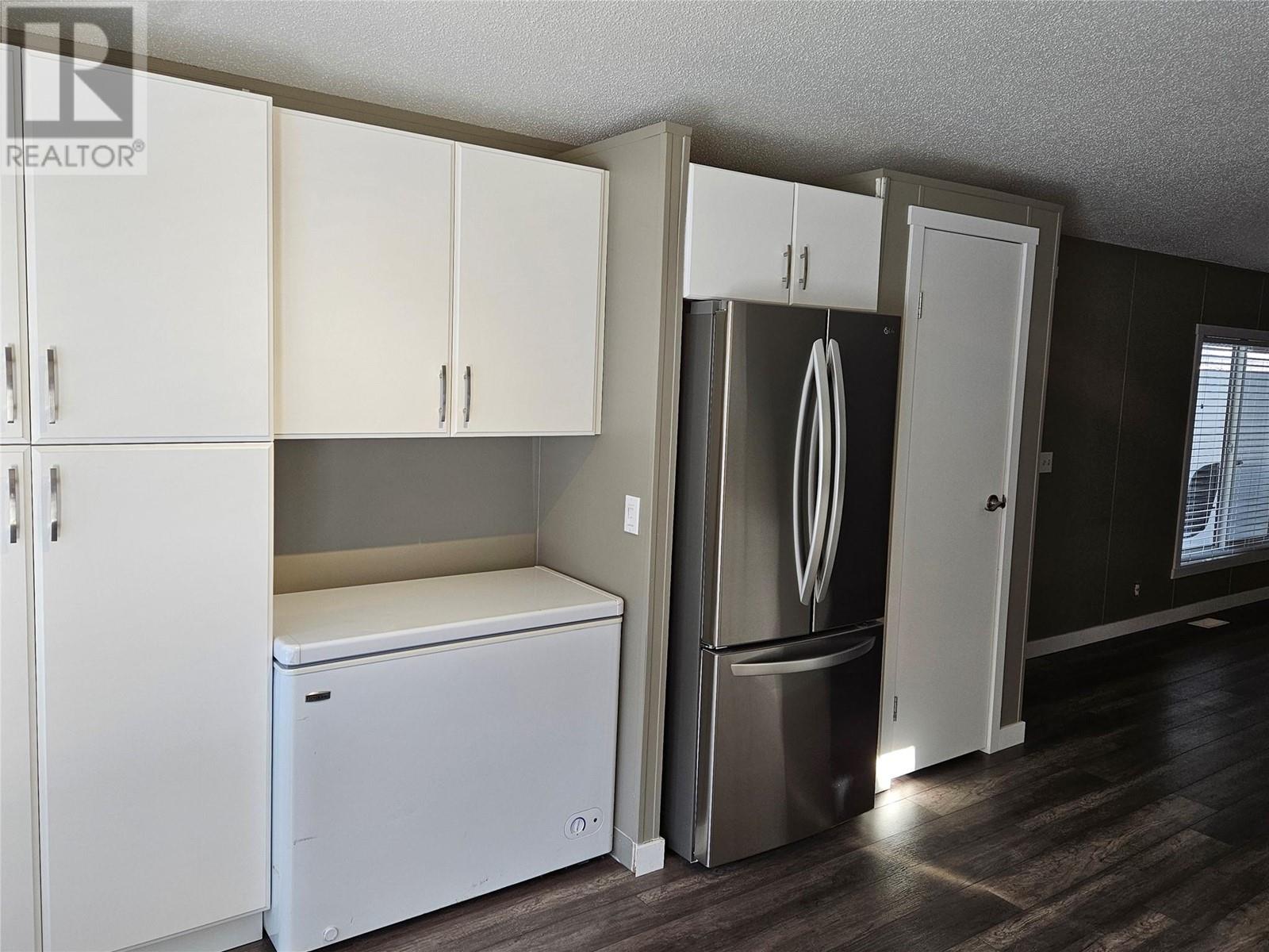 1518 HWY 3A Unit# 8, Keremeos