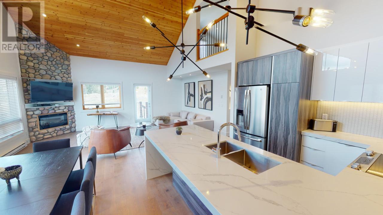 #105 7291 PROSPECTOR AVENUE - 14