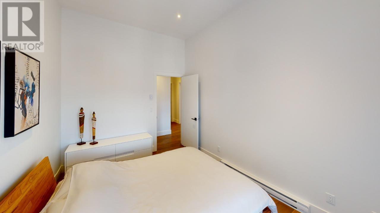 #105 7291 PROSPECTOR AVENUE - 38