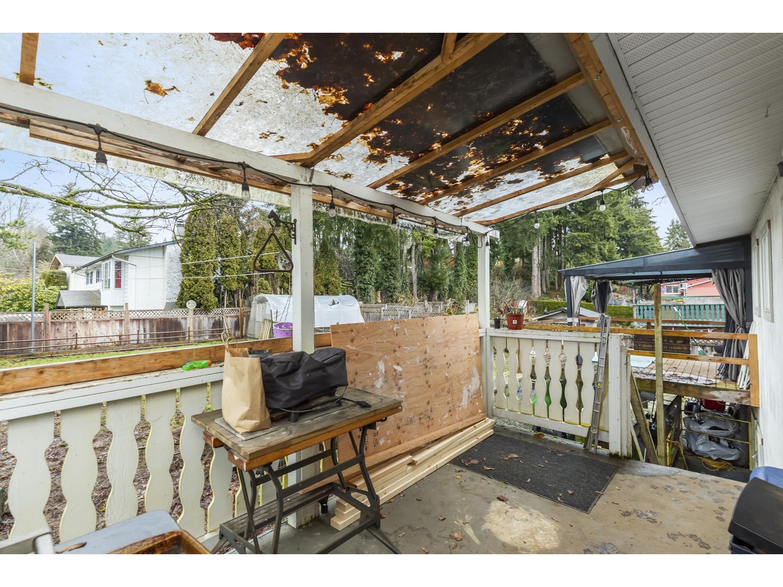 32127 HOLIDAY AVENUE, Mission