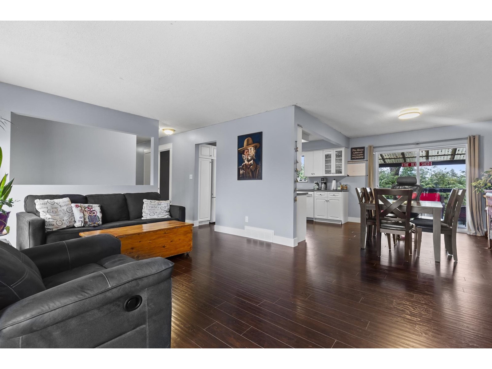 7733 SANDPIPER DRIVE, Mission