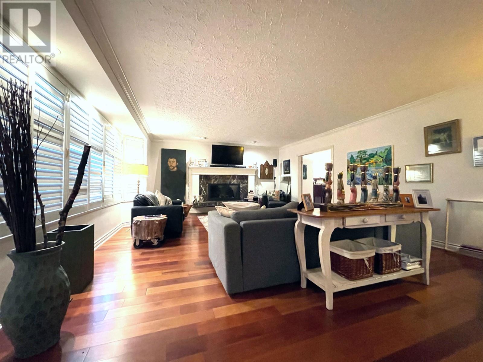 906 PACIFIC DRIVE, Delta real estate listing R2968637