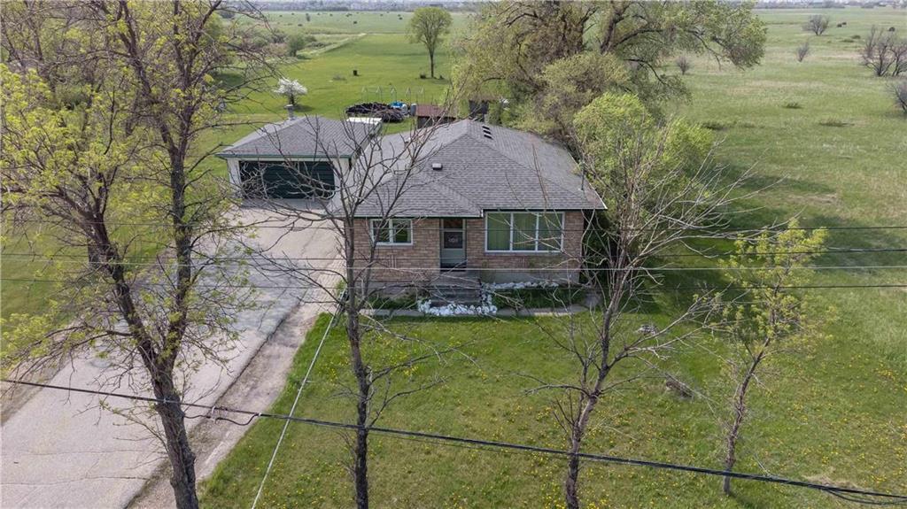 Photo 3 of 648 Grassie Boulevard, Winnipeg MB