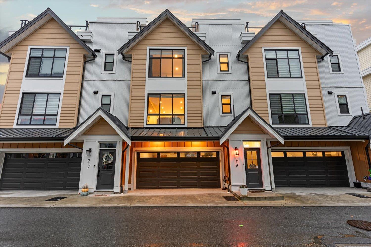 216 46211 PROMONTORY ROAD, Sardis South, Chilliwack real estate listing R2968687