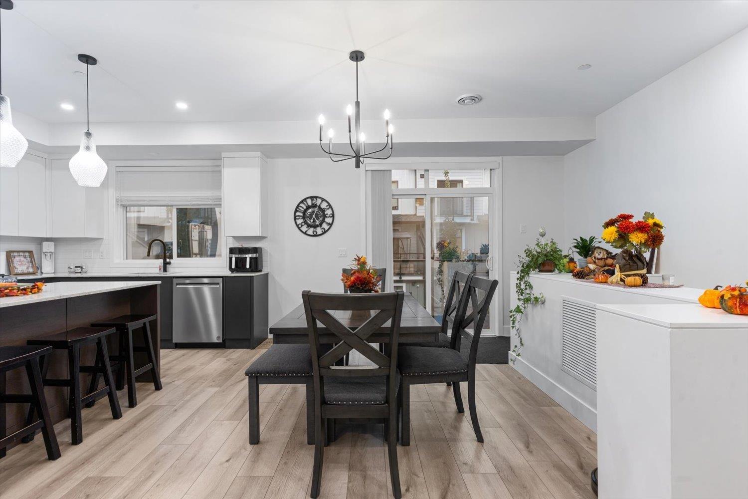 216 46211 PROMONTORY ROAD, Sardis South, Chilliwack real estate listing R2968687