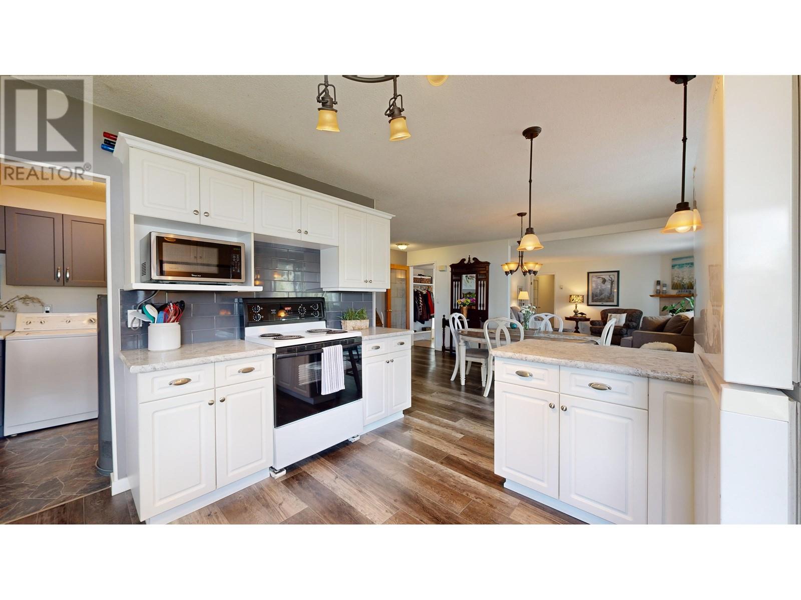5151 WATSON LAKE ROAD, 100 Mile House