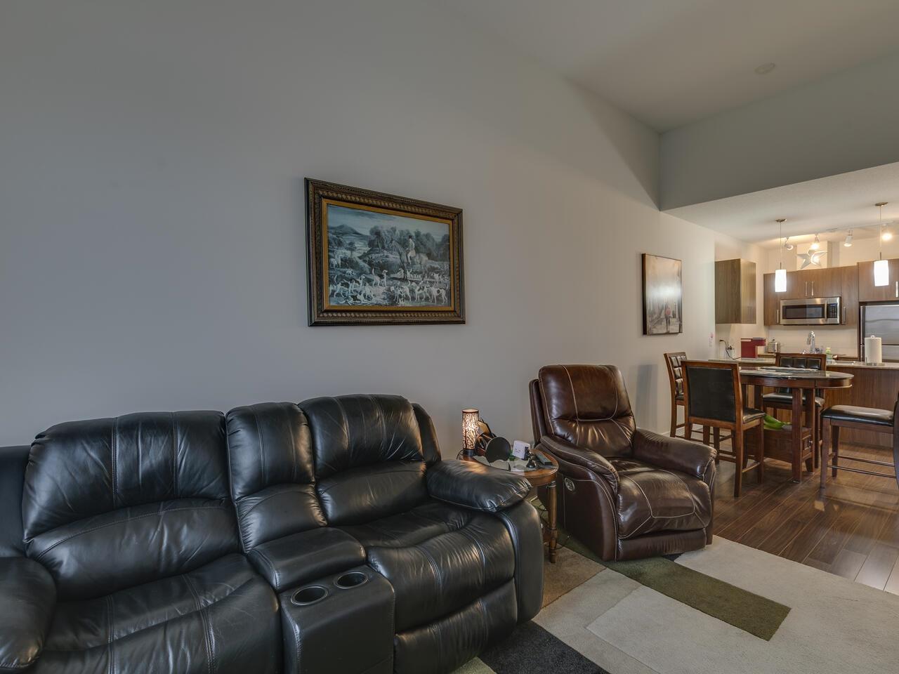404 2943 NELSON PLACE, Abbotsford real estate listing R2952414