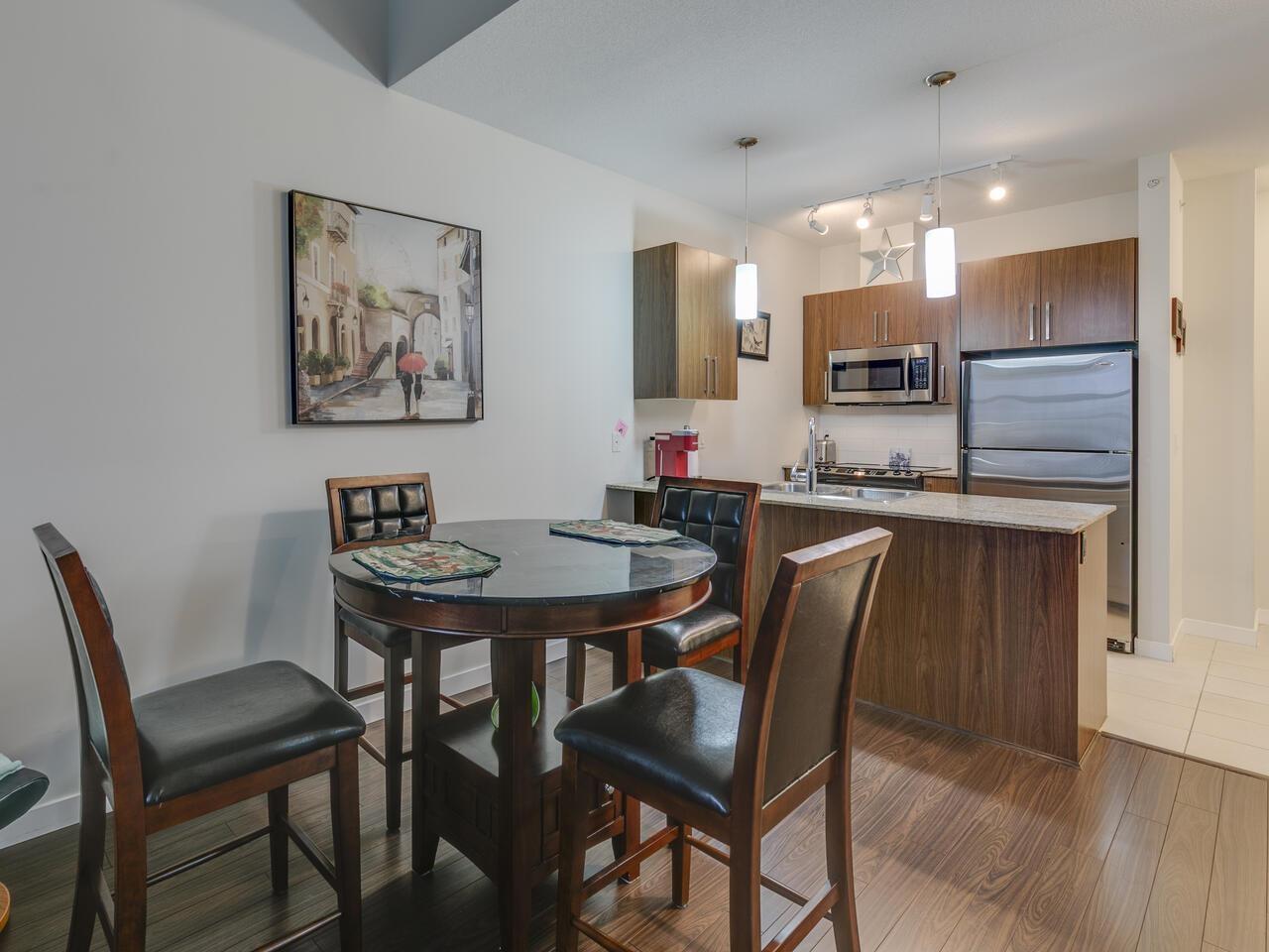 404 2943 NELSON PLACE, Abbotsford real estate listing R2952414