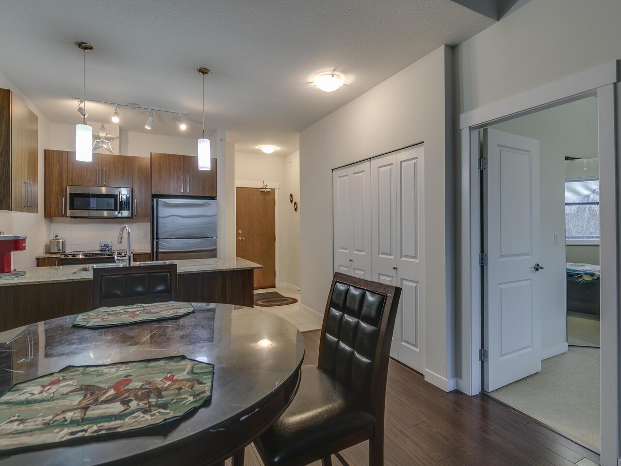 404 2943 NELSON PLACE, Abbotsford real estate listing R2952414