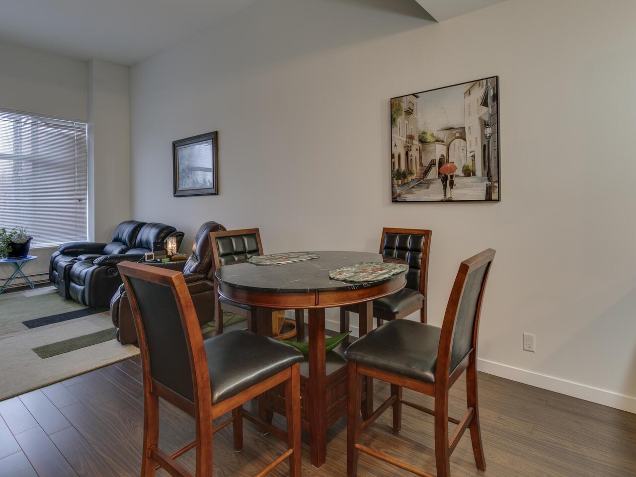 404 2943 NELSON PLACE, Abbotsford real estate listing R2952414