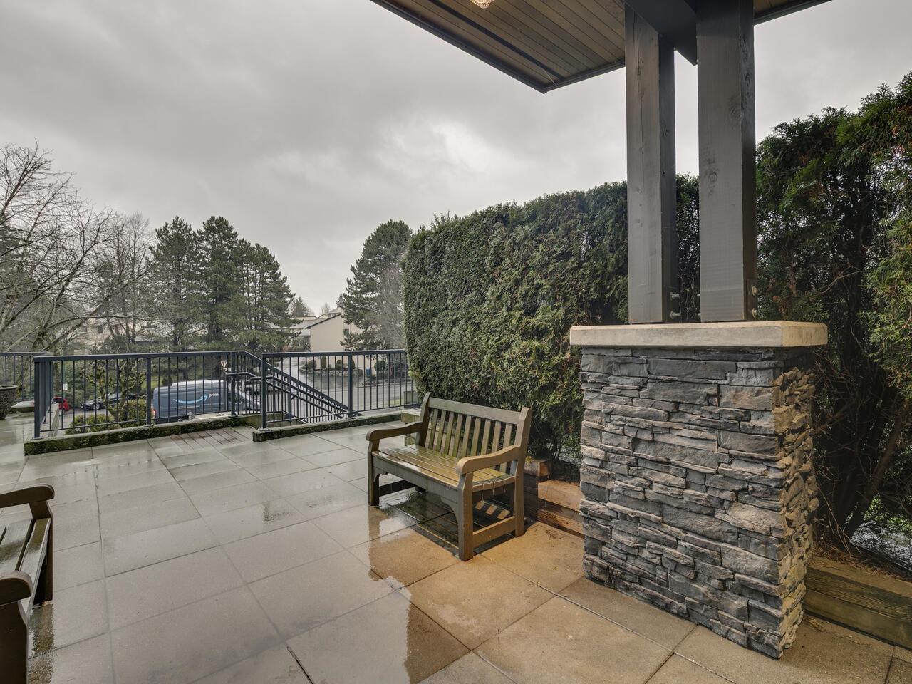 404 2943 NELSON PLACE, Abbotsford real estate listing R2952414