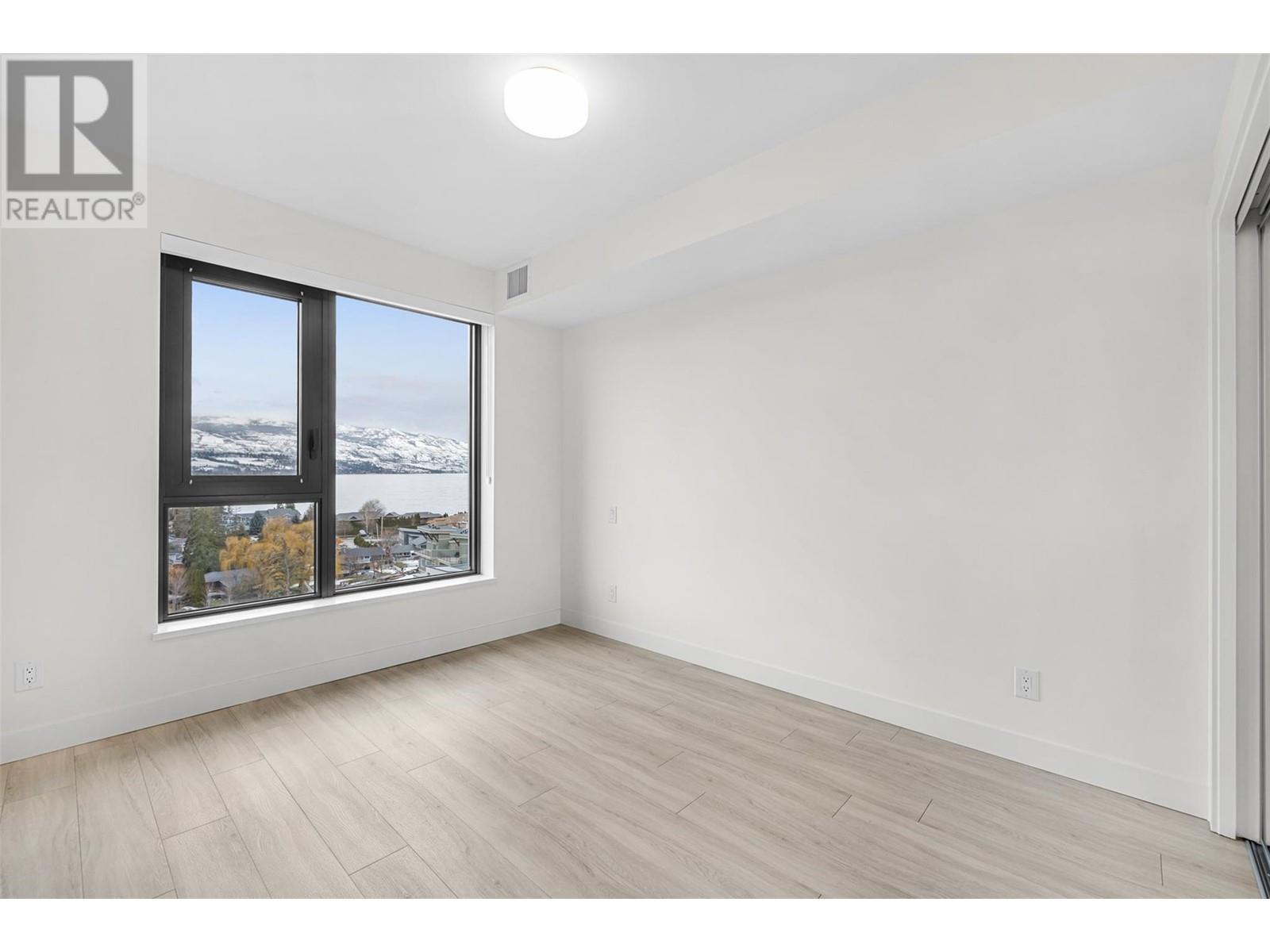 #1106 3699 Capozzi Road - 11