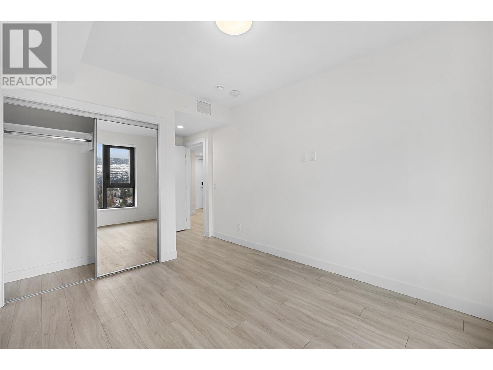 #1106 3699 Capozzi Road - 12