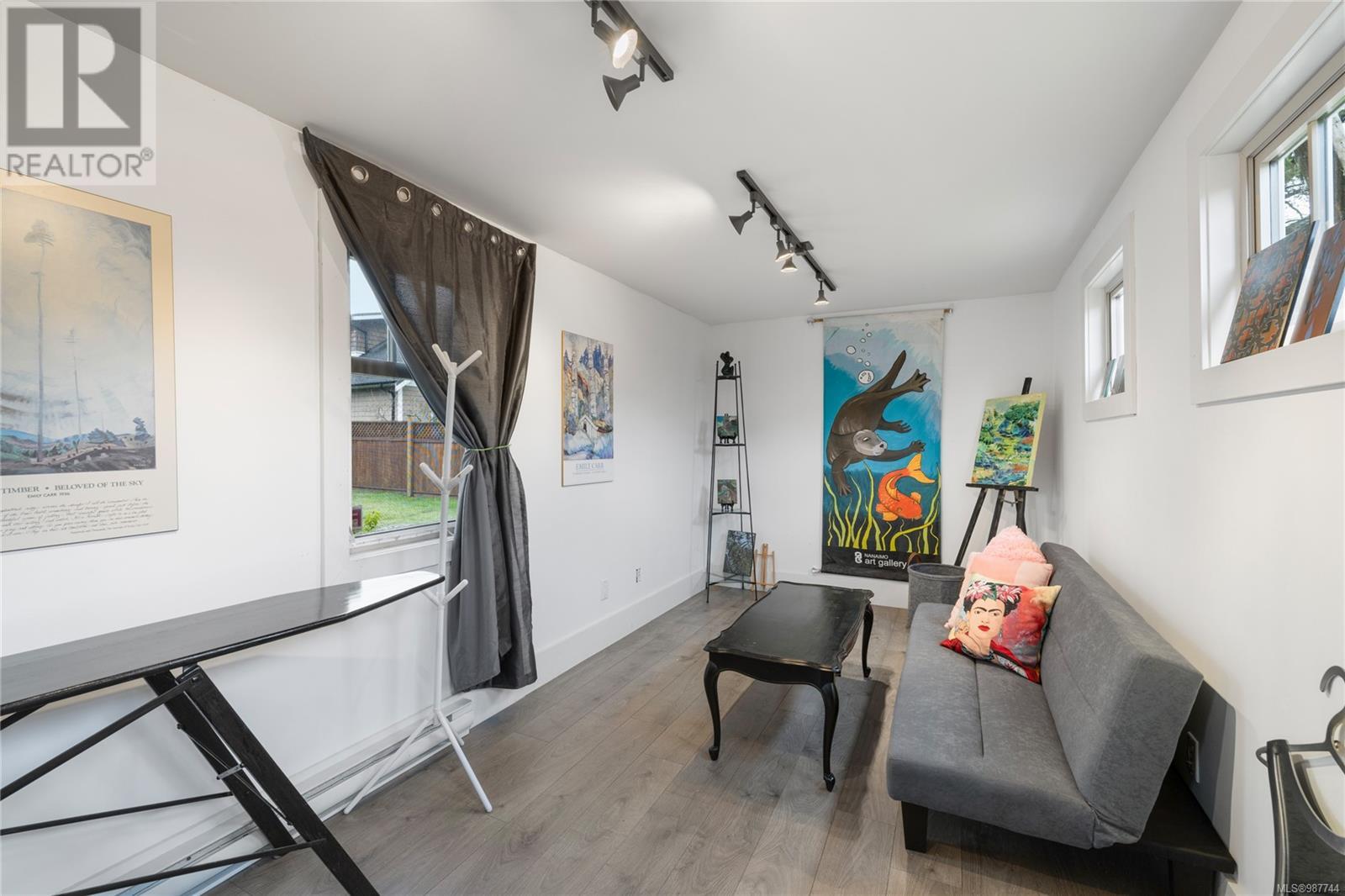 575 Doehle Ave, Parksville real estate listing 987744
