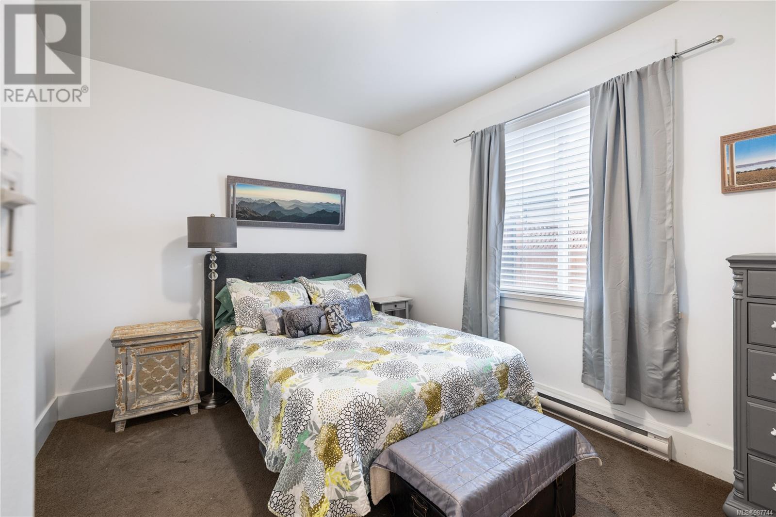575 Doehle Ave, Parksville real estate listing 987744