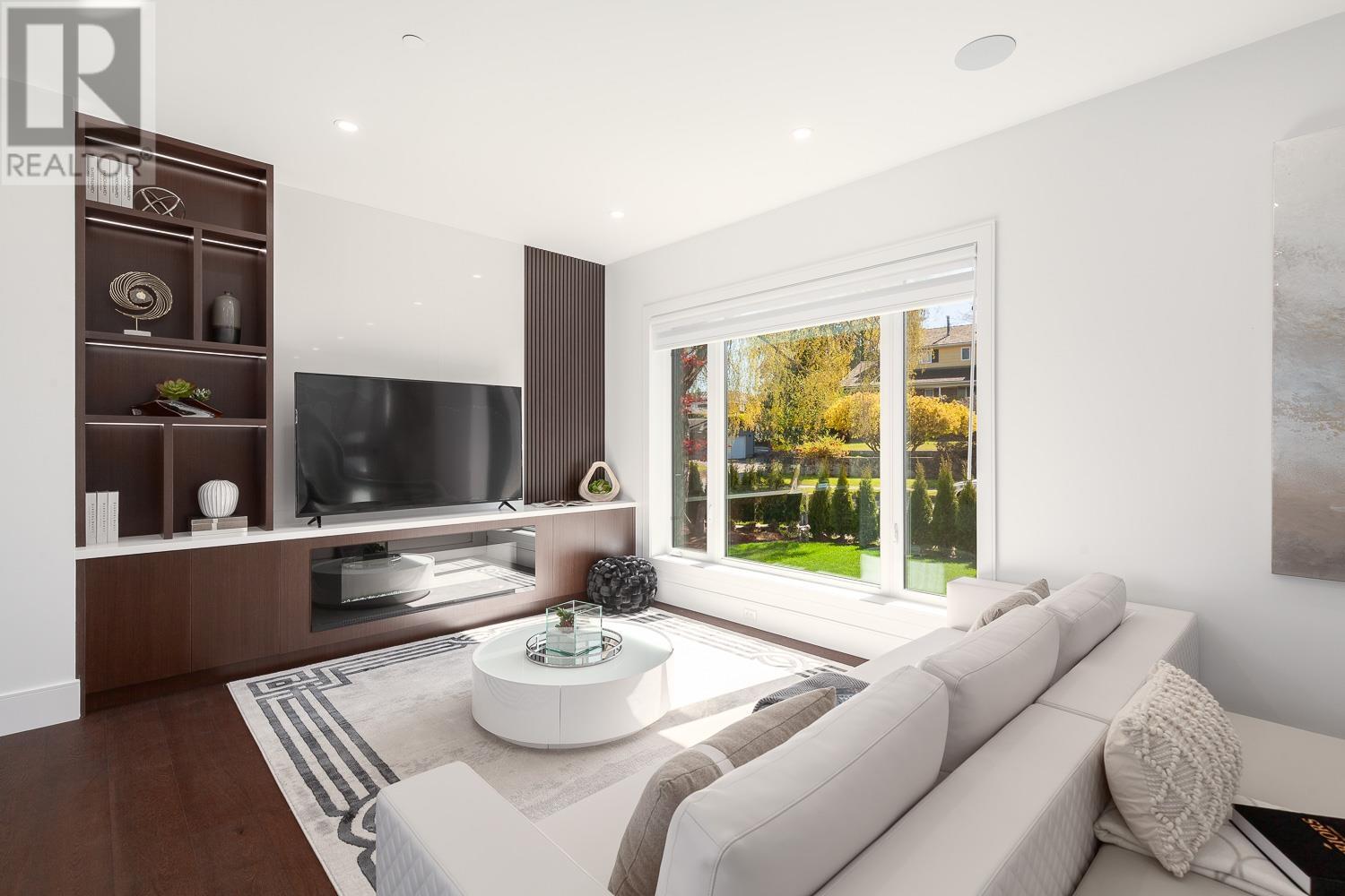 2471 EDGAR CRESCENT, Vancouver