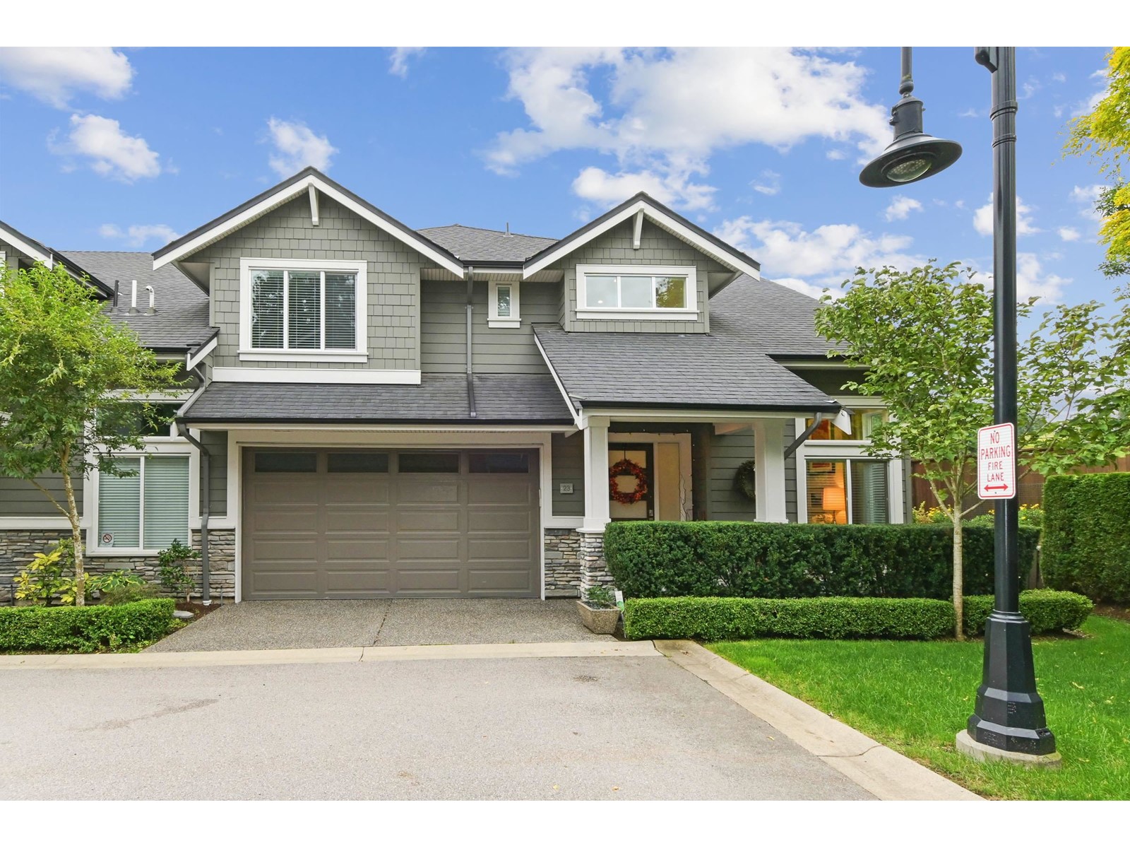 23 3103 160 STREET, Surrey