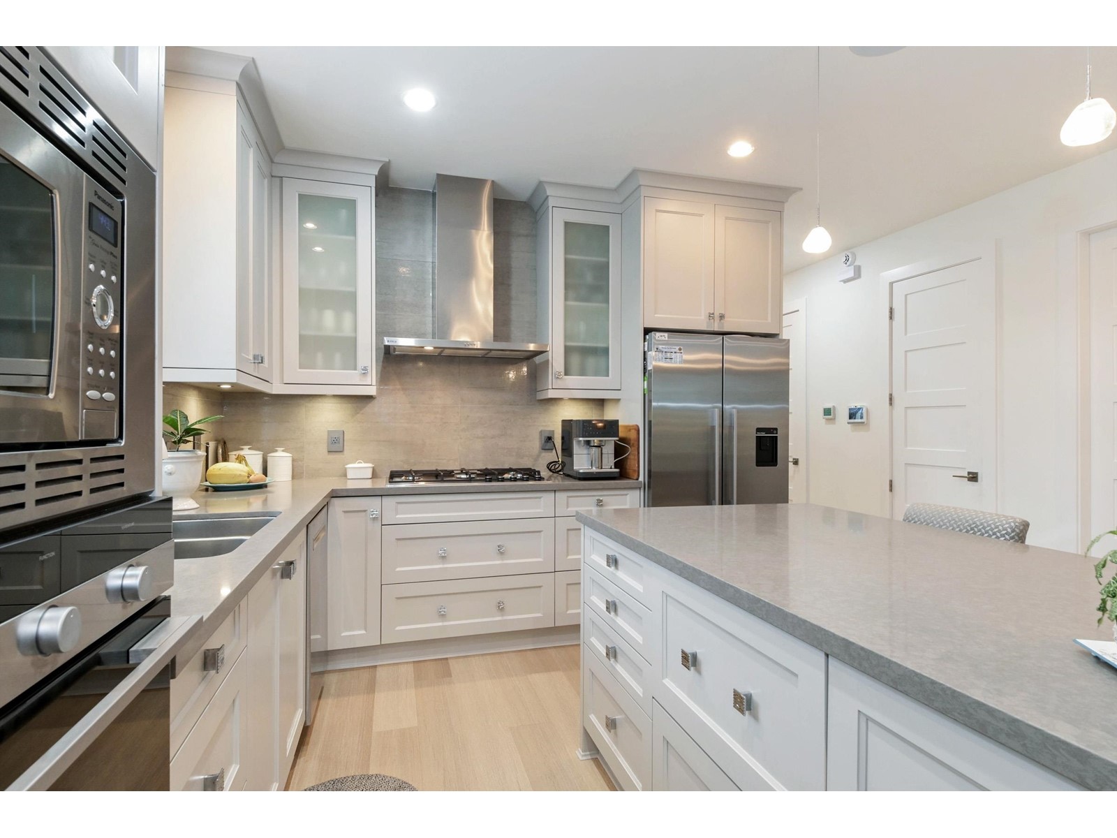 23 3103 160 STREET, Surrey