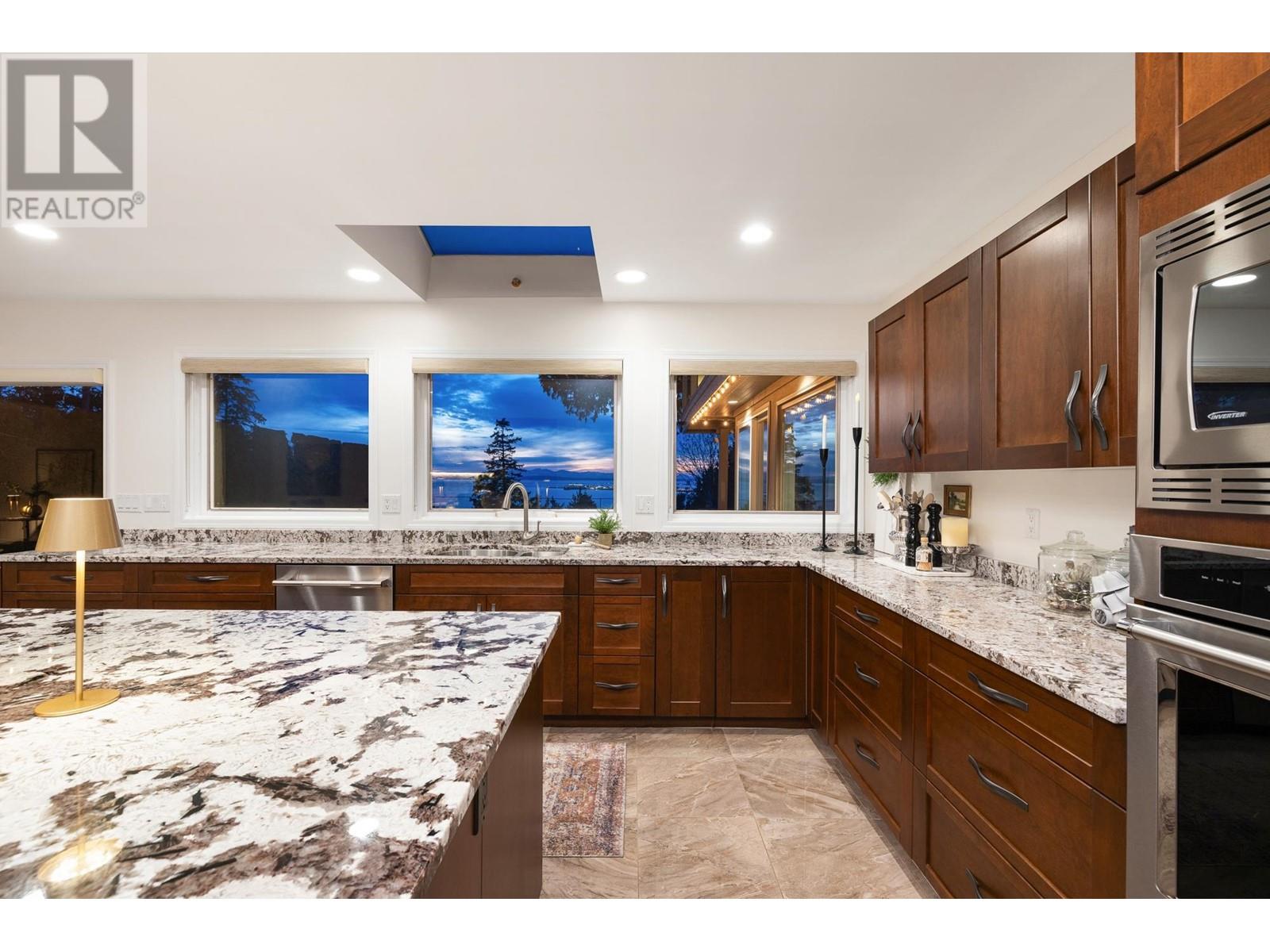 295 ENGLISH BLUFF ROAD, Delta
