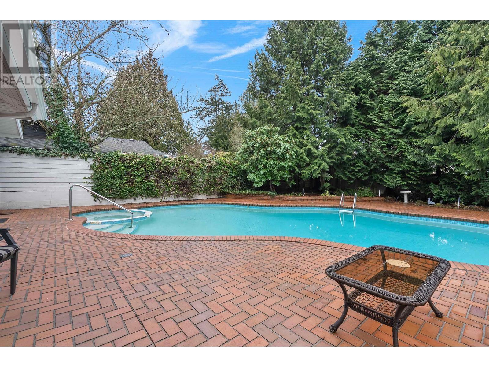 1126 PACIFIC DRIVE, Delta real estate listing R2969928