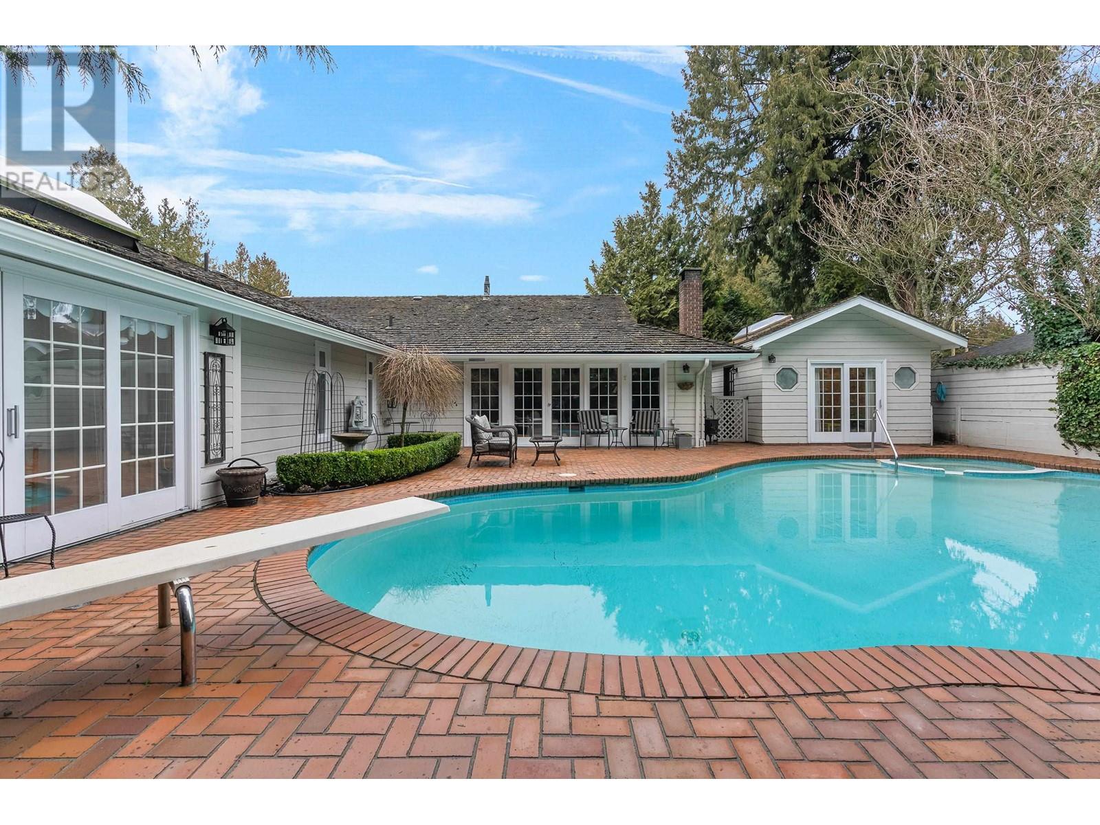 1126 PACIFIC DRIVE, Delta real estate listing R2969928