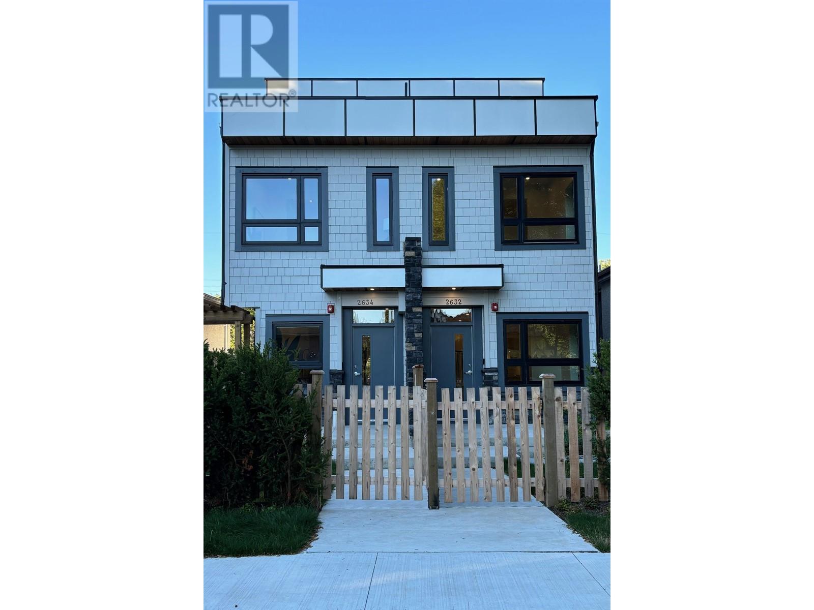 2636 WARD STREET, Vancouver
