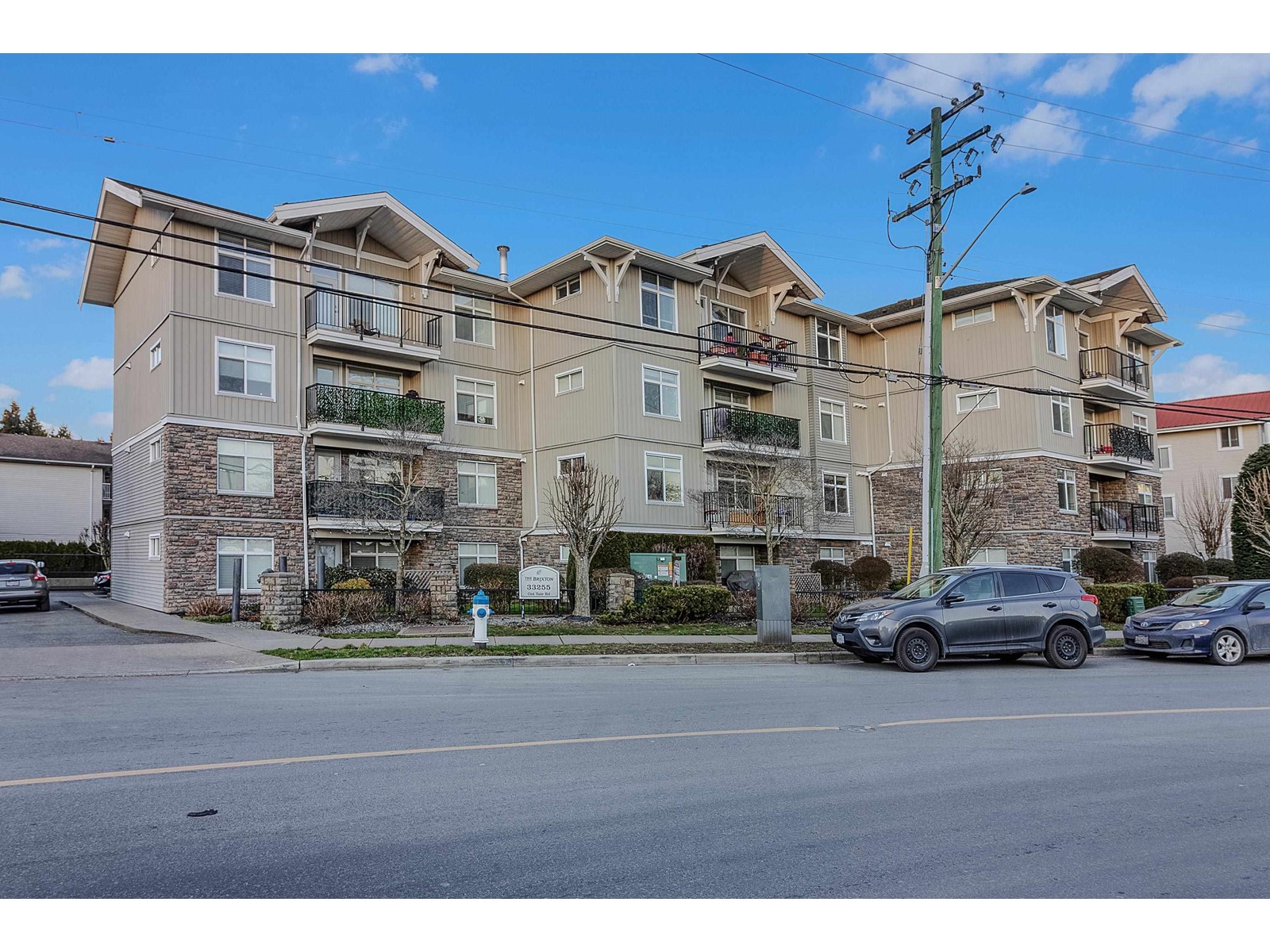 202 33255 OLD YALE ROAD, Abbotsford