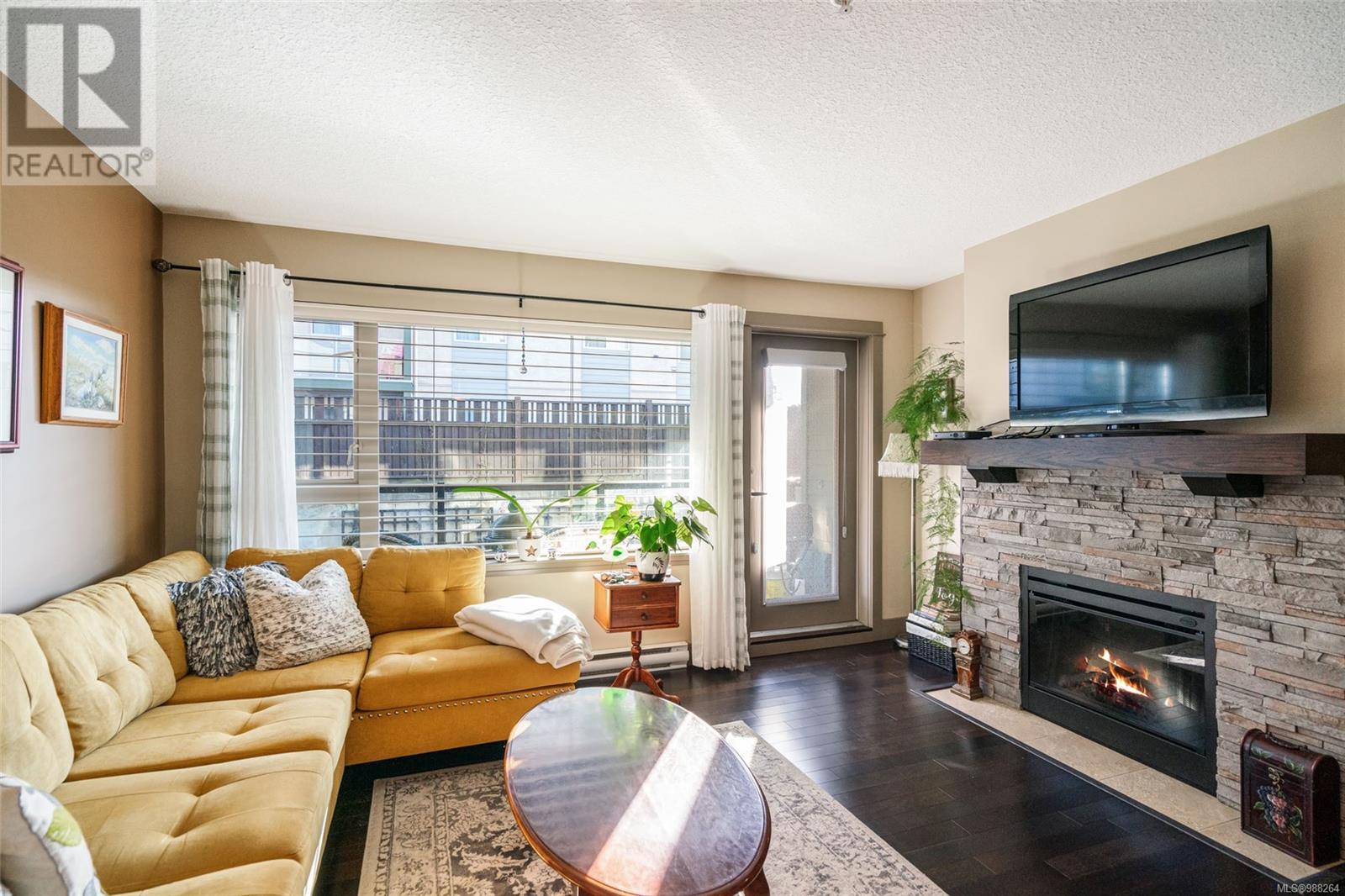 Photo 31 of 208 257 Moilliet St S, Parksville BC