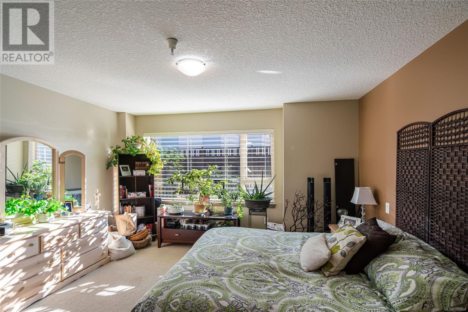 Photo 2 of 208 257 Moilliet St S, Parksville BC
