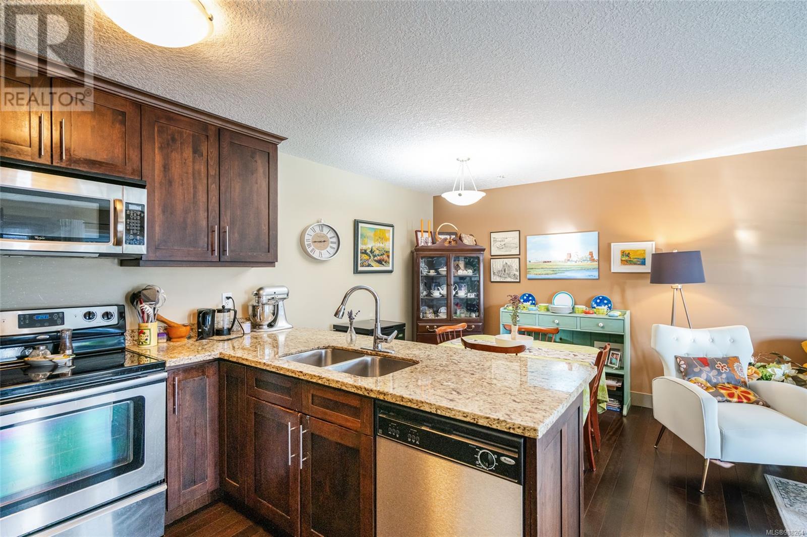 Photo 29 of 208 257 Moilliet St S, Parksville BC
