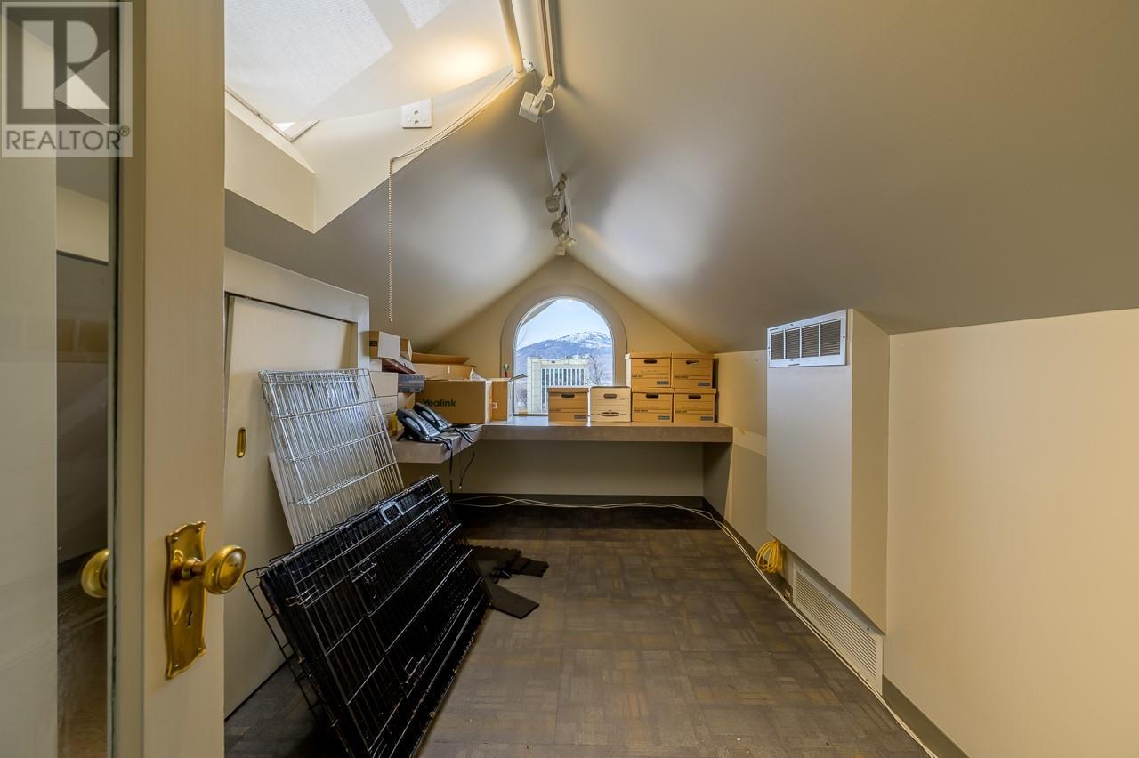 7 ST PAUL Street West, Kamloops