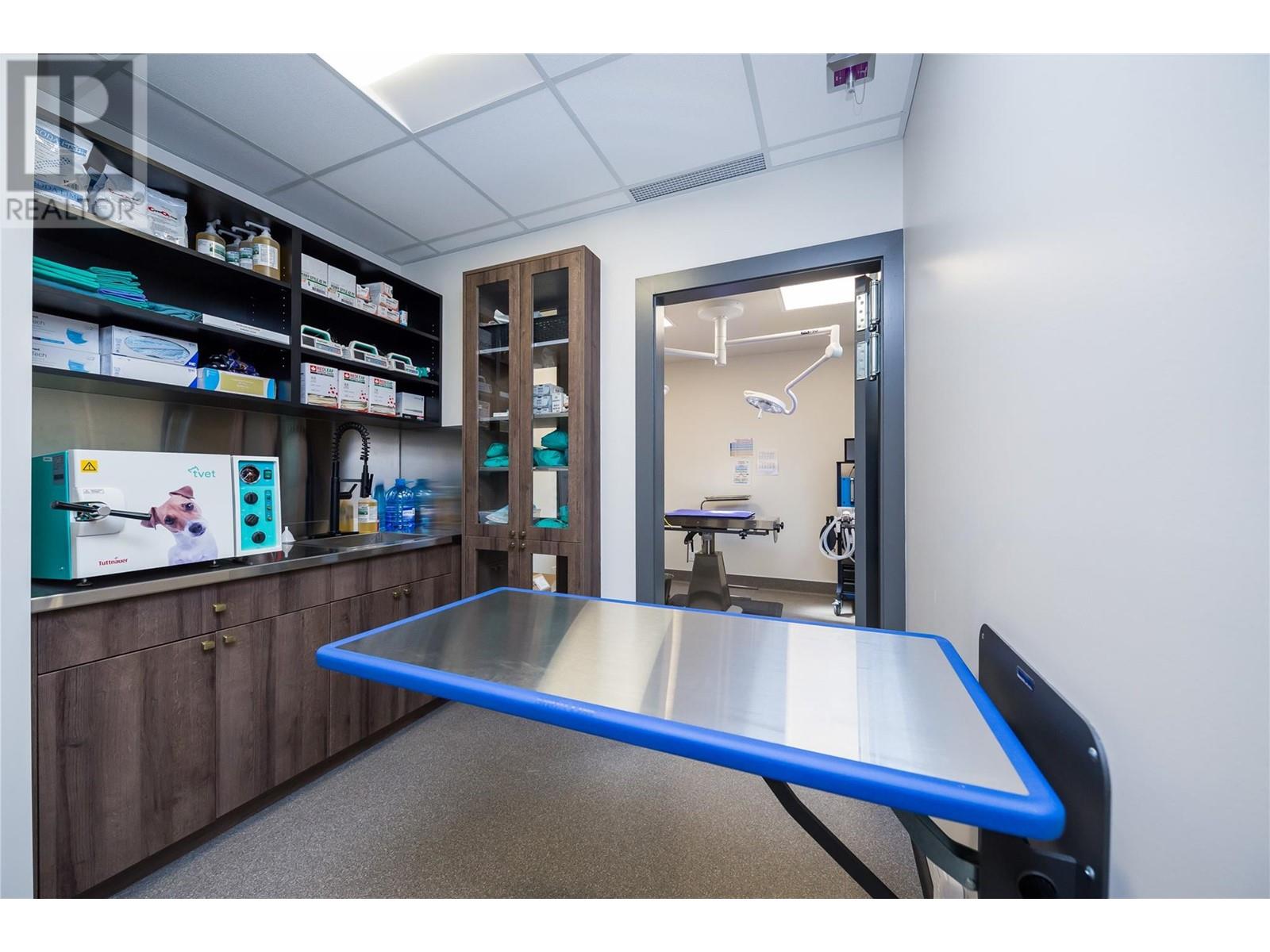 7 ST PAUL Street West, Kamloops